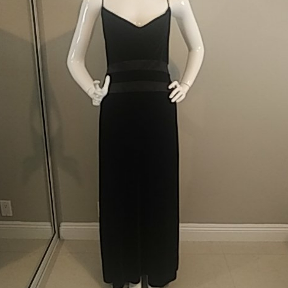 Tadashi gown size 10